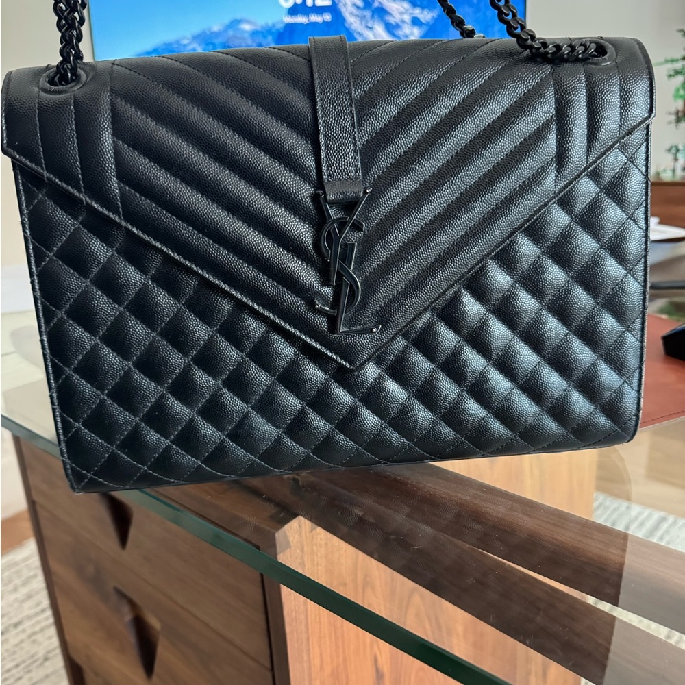Saint Laurent black quilted leather college monogramme hand bag. With black hard